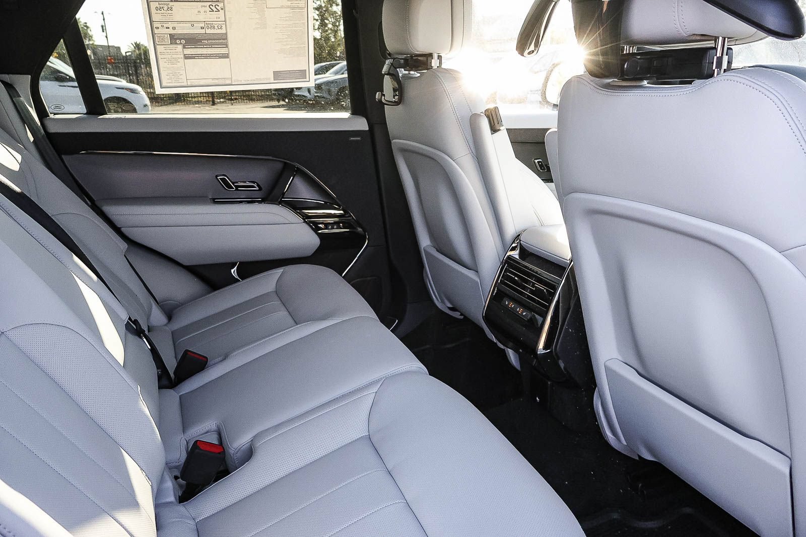 New 2026 Land Rover Range Rover Sport SE AWD/4WD image 19