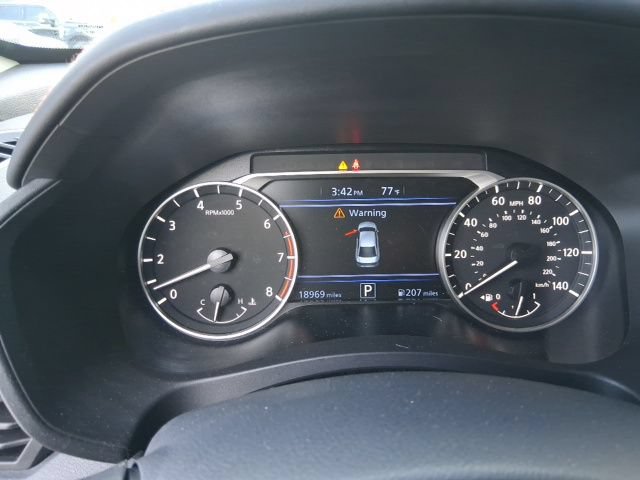 Used 2025 Nissan Altima 2.5 SR FWD image 12