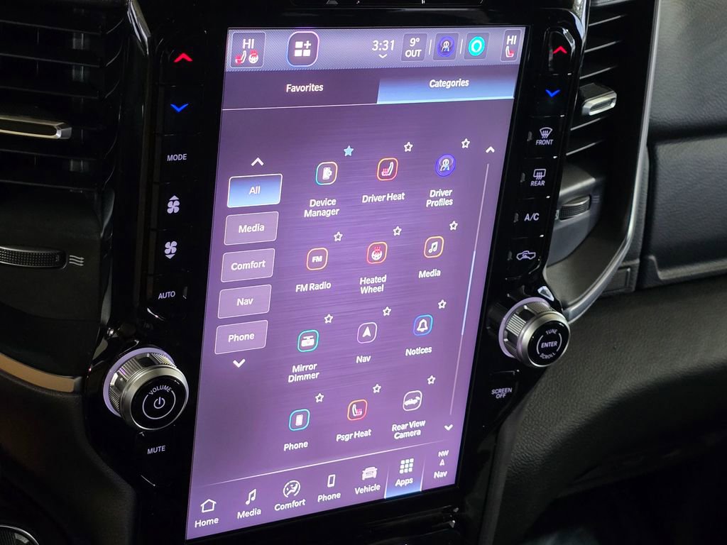 New 2026 RAM 1500 4x4 Crew Cab image 33