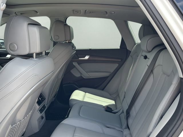 Used 2023 Audi Q5 Prestige AWD/4WD image 14