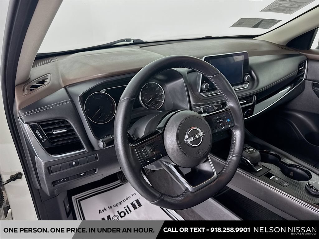 Certified 2022 Nissan Rogue SL AWD/4WD image 9