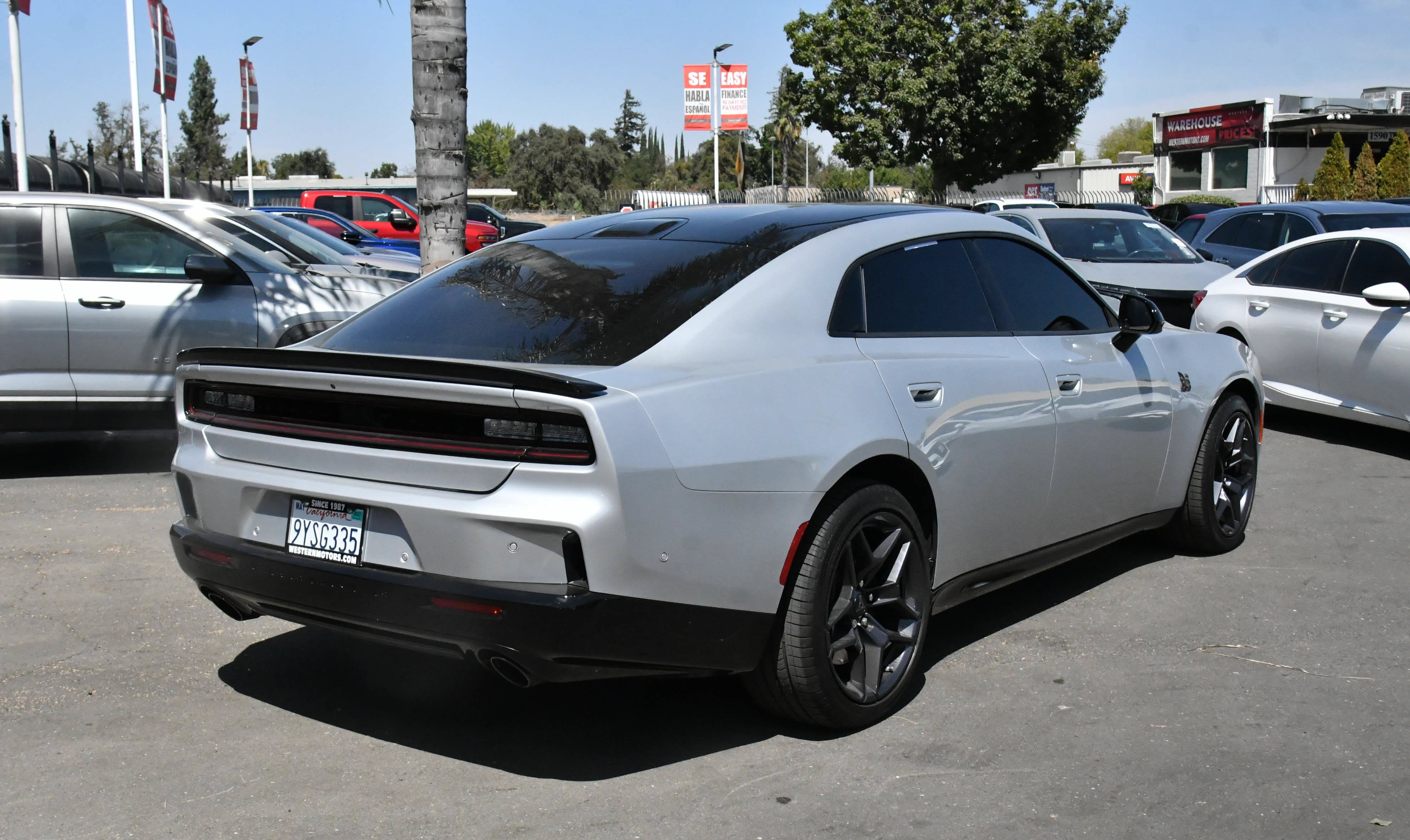 Used 2026 Dodge Charger Scat Pack w/ Blacktop Package AWD/4WD image 8