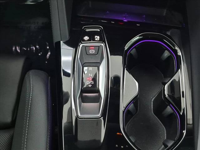 Used 2025 Audi Q5 Premium Plus w/ Premium Plus AWD/4WD image 12