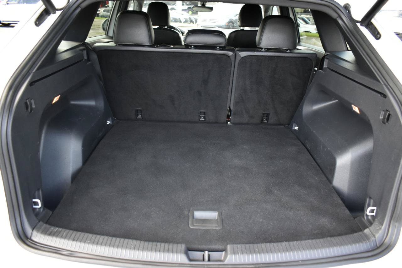 Used 2020 Volkswagen Atlas Cross Sport SE FWD image 48