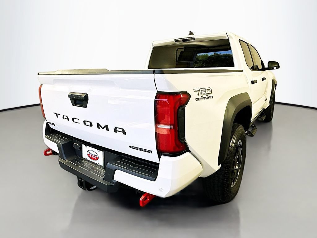 Certified 2025 Toyota Tacoma TRD Off-Road w/ TRD Off Road Upgrade Package AWD/4WD image 5