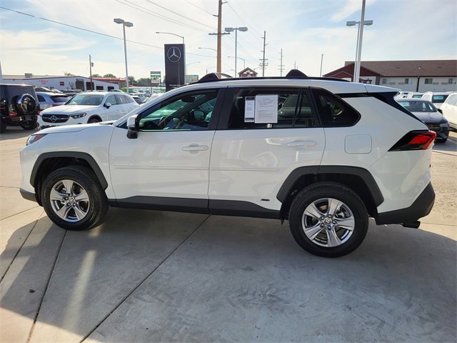 Used 2025 Toyota RAV4 XLE image 40
