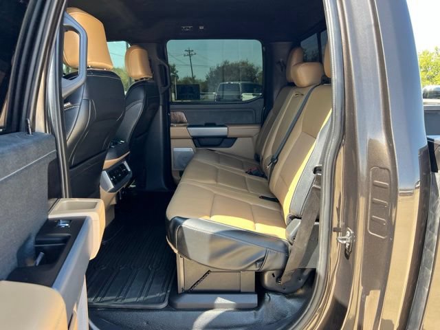 Used 2024 Ford F350 Lariat w/ Chrome Package AWD/4WD image 18