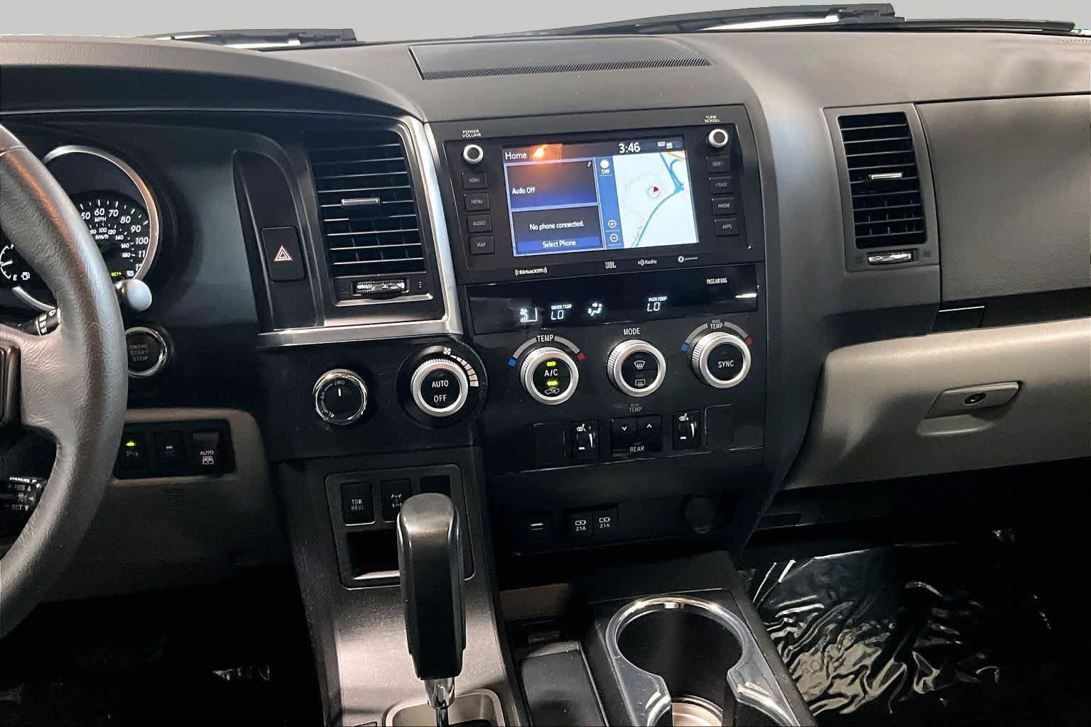 Used 2020 Toyota Sequoia Limited w/ Safety & Convenience Package AWD/4WD image 7