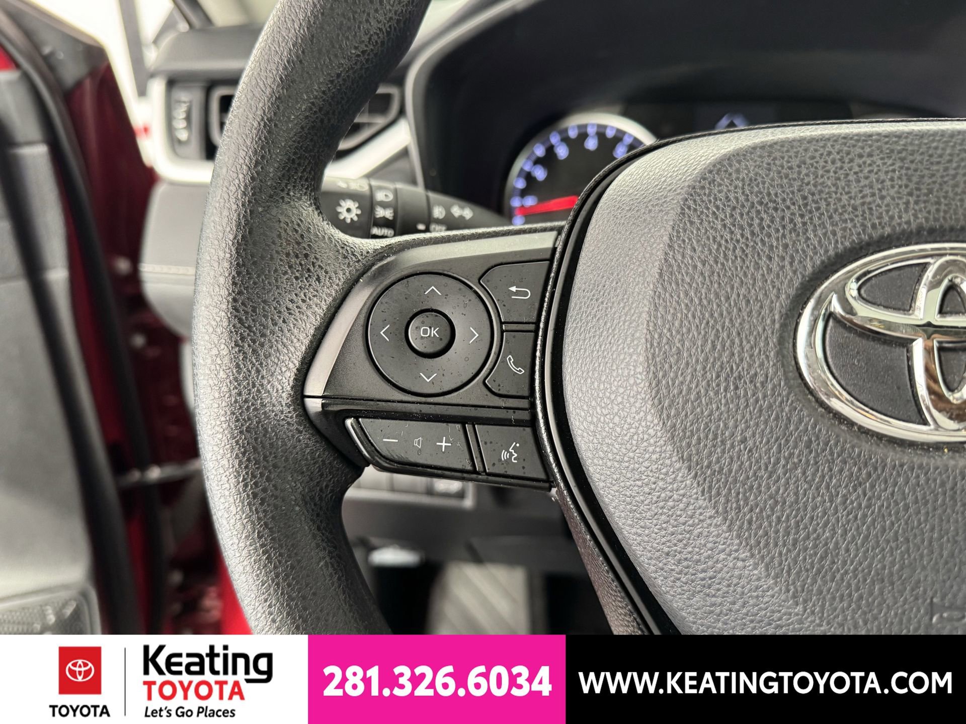 Certified 2021 Toyota RAV4 XLE w/ Convenience Package FWD image 27