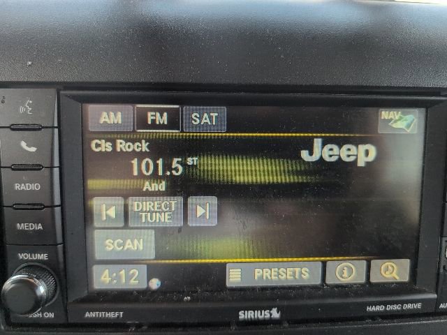 Used 2013 Jeep Wrangler Unlimited Sahara w/ Dual Top Group AWD/4WD image 16