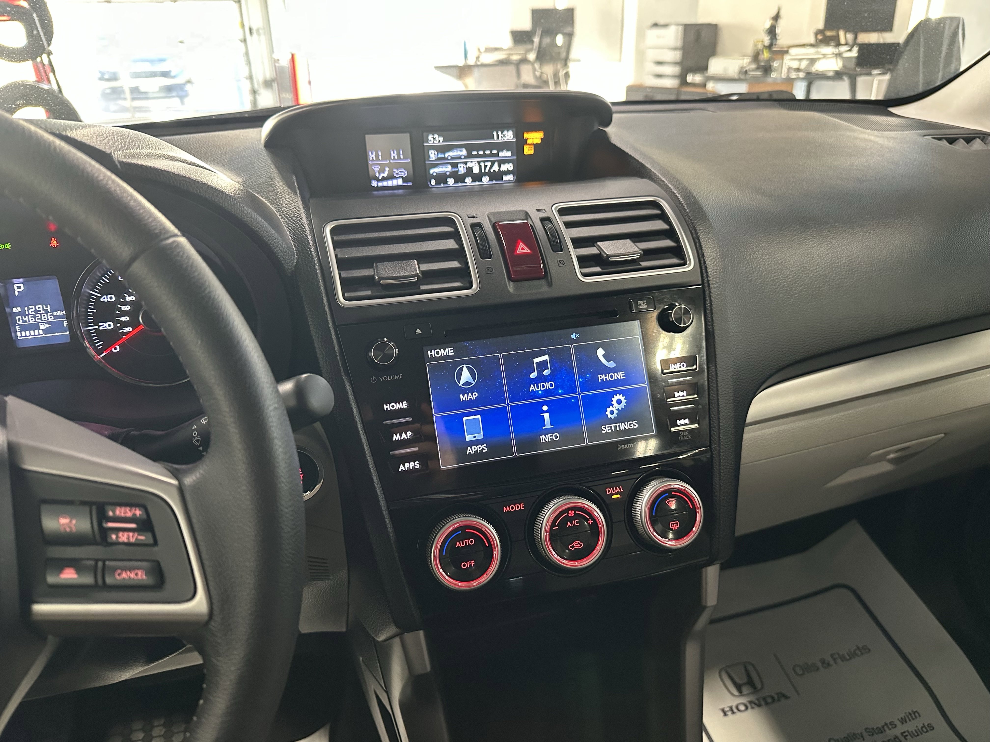 Used 2016 Subaru Forester 2.5i Touring w/ Eyesight & Navigation System AWD/4WD image 11