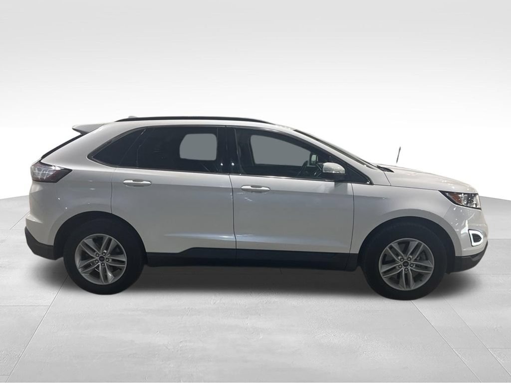 Used 2016 Ford Edge SEL w/ Equipment Group 201A AWD/4WD image 6