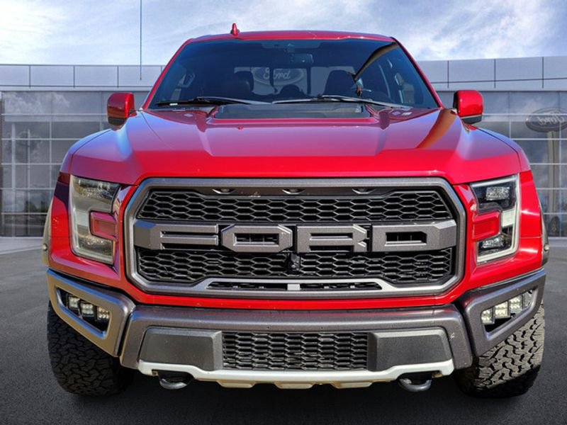 Used 2019 Ford F150 Raptor w/ Equipment Group 802A Luxury image 3