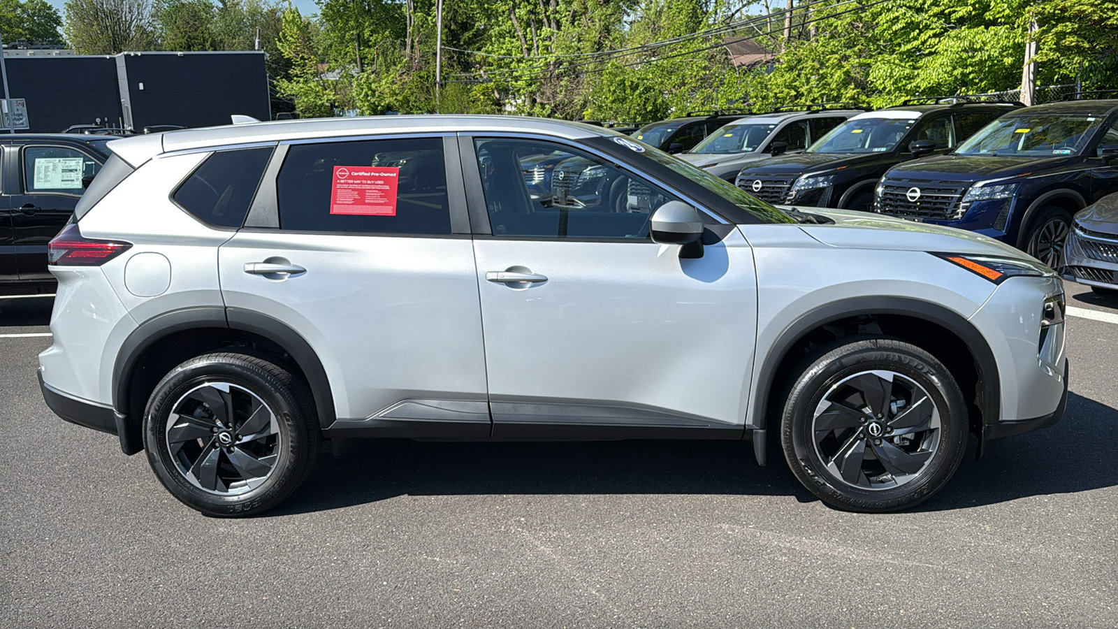 Certified 2024 Nissan Rogue SV AWD/4WD image 27