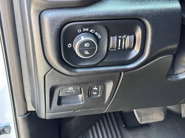 Used 2020 RAM 1500 Laramie image 28