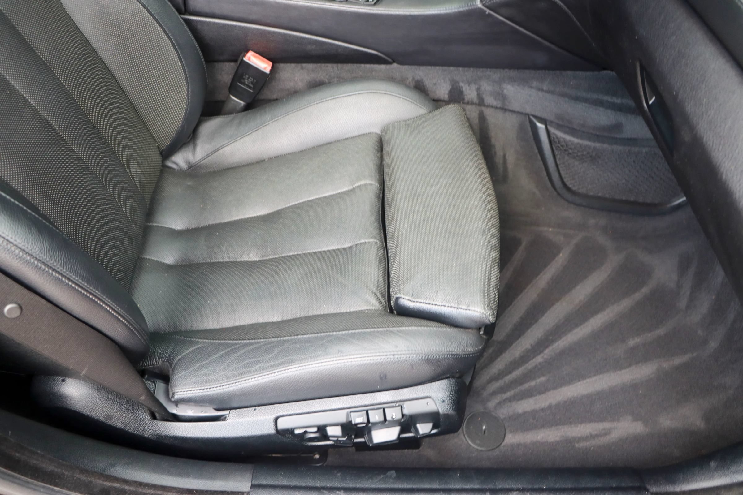 Used 2015 BMW 640i Gran Coupe RWD image 22