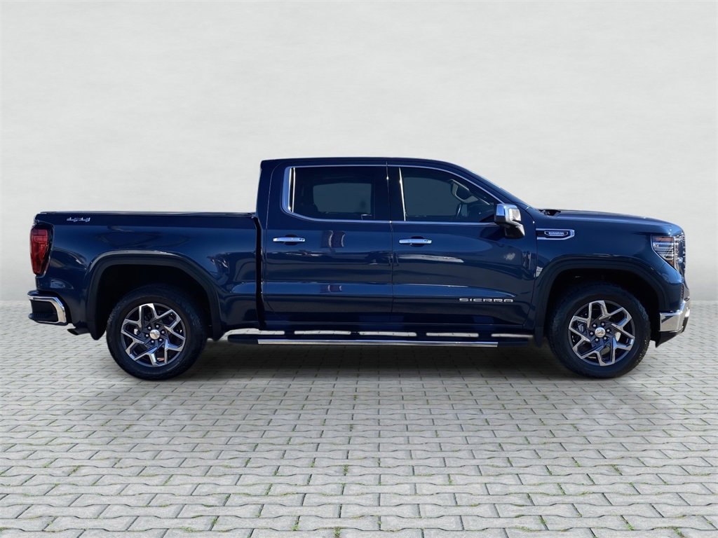 Used 2022 GMC Sierra 1500 SLT w/ SLT Premium Plus Package image 8