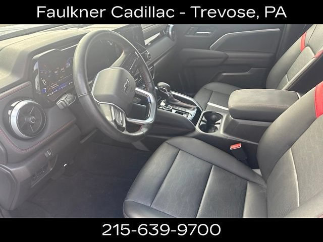 Used 2025 Chevrolet Colorado Z71 w/ Z71 Convenience Package 2 AWD/4WD image 13
