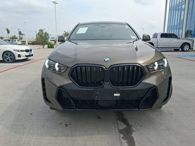 Used 2024 BMW X6 xDrive40i w/ Premium Package AWD/4WD image 2