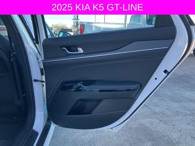 Used 2025 Kia K5 GT-Line image 14