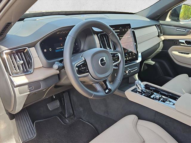 Used 2026 Volvo XC90 B6 Ultra w/ Protection Package AWD/4WD image 10