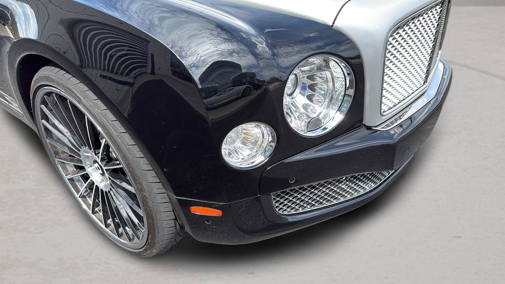 Used 2013 Bentley Mulsanne RWD image 12