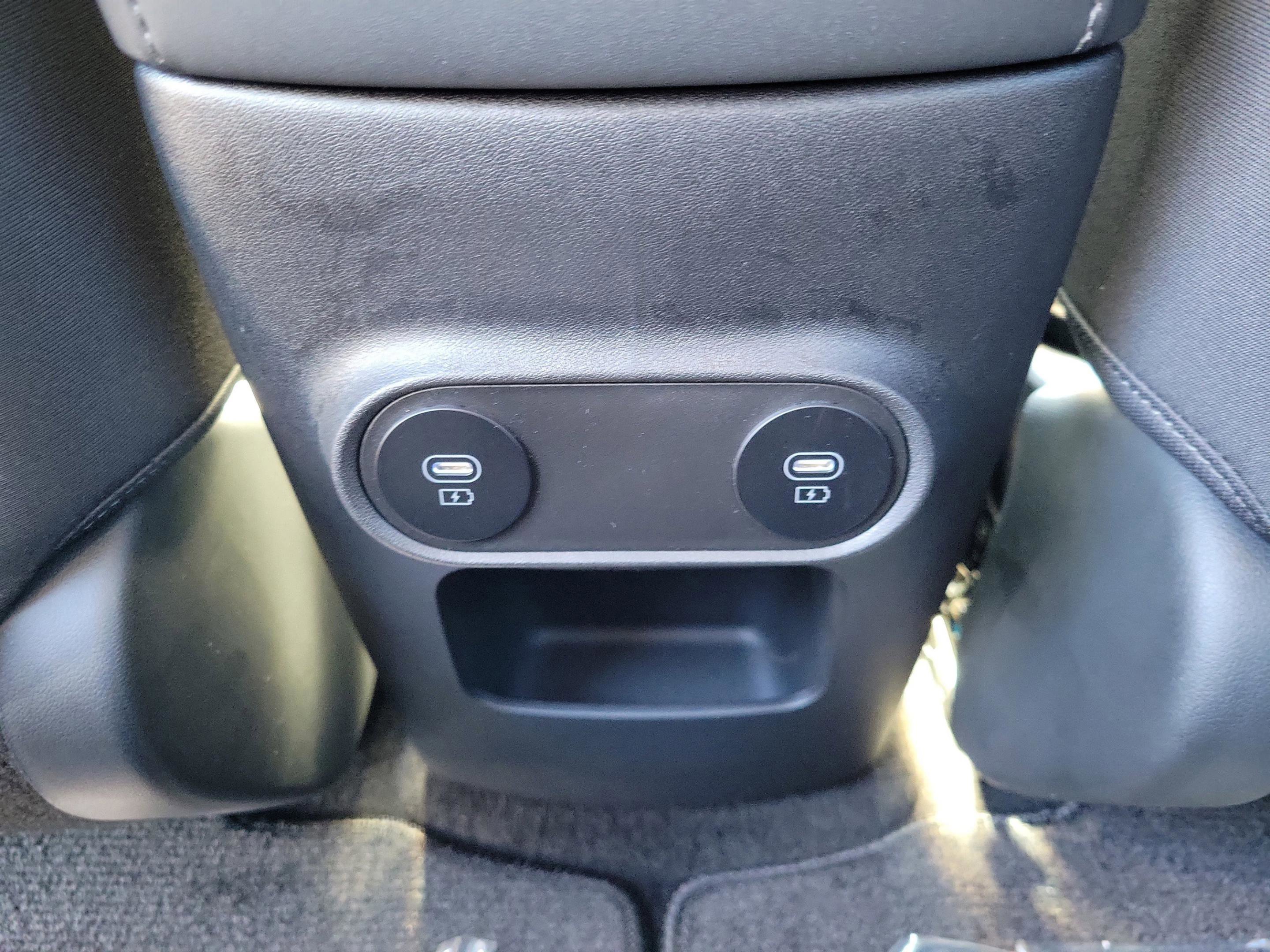 New 2025 Hyundai Ioniq 5 SE image 12