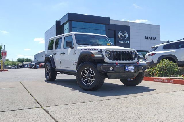Used 2025 Jeep Wrangler Unlimited Rubicon AWD/4WD image 1