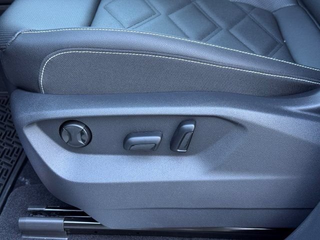 New 2026 Volkswagen Atlas SE AWD/4WD image 11