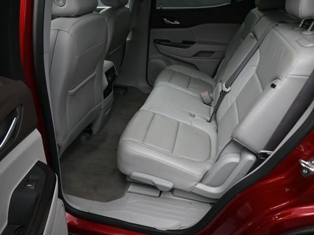 Used 2023 GMC Acadia SLT image 19