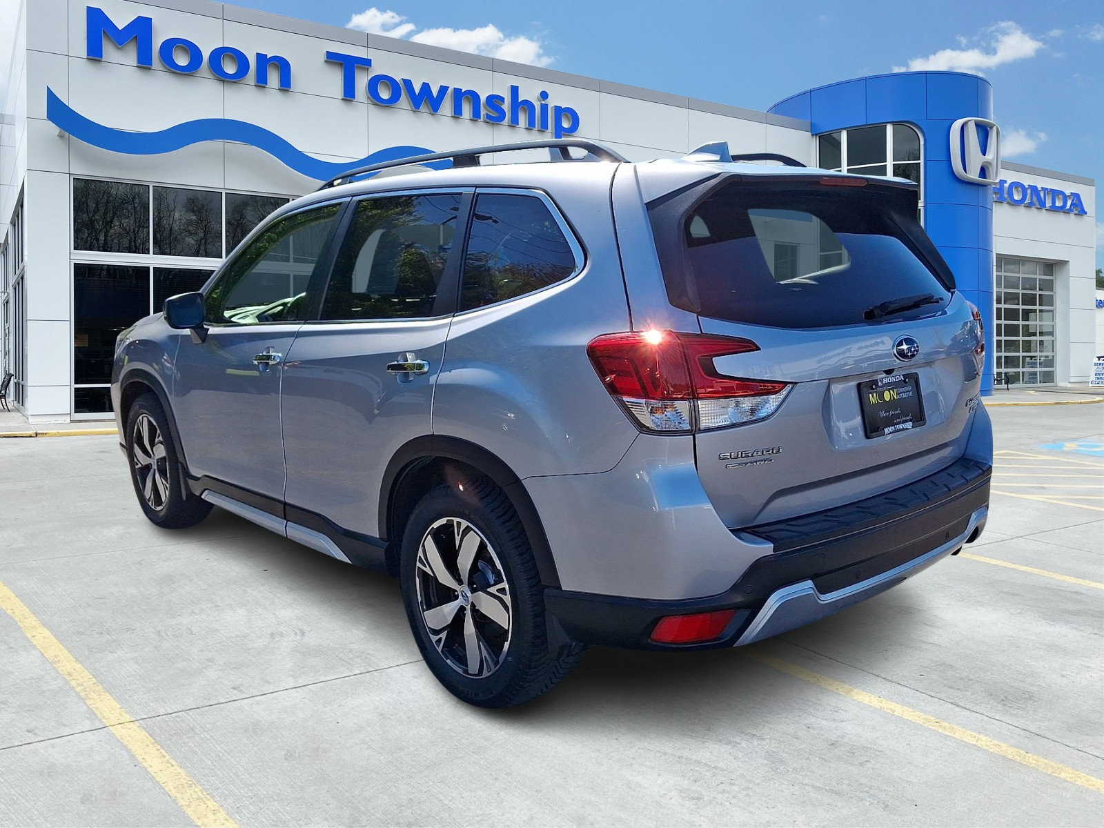 Used 2019 Subaru Forester Touring AWD/4WD image 4