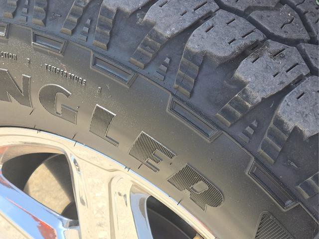 Used 2025 Ford F150 XLT w/ Equipment Group 301A Standard image 10