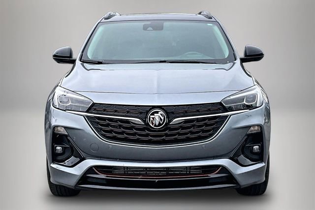 Used 2022 Buick Encore GX Essence w/ Advanced Technology Package FWD image 3