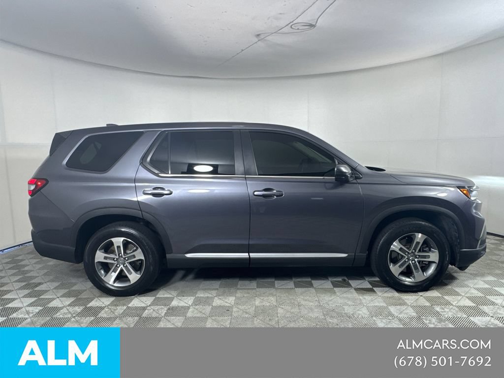 Used 2025 Honda Pilot EX-L image 4