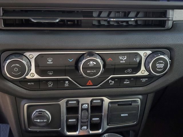 Certified 2025 Jeep Gladiator Sport image 29