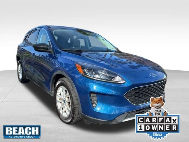 Used 2022 Ford Escape SE image 1