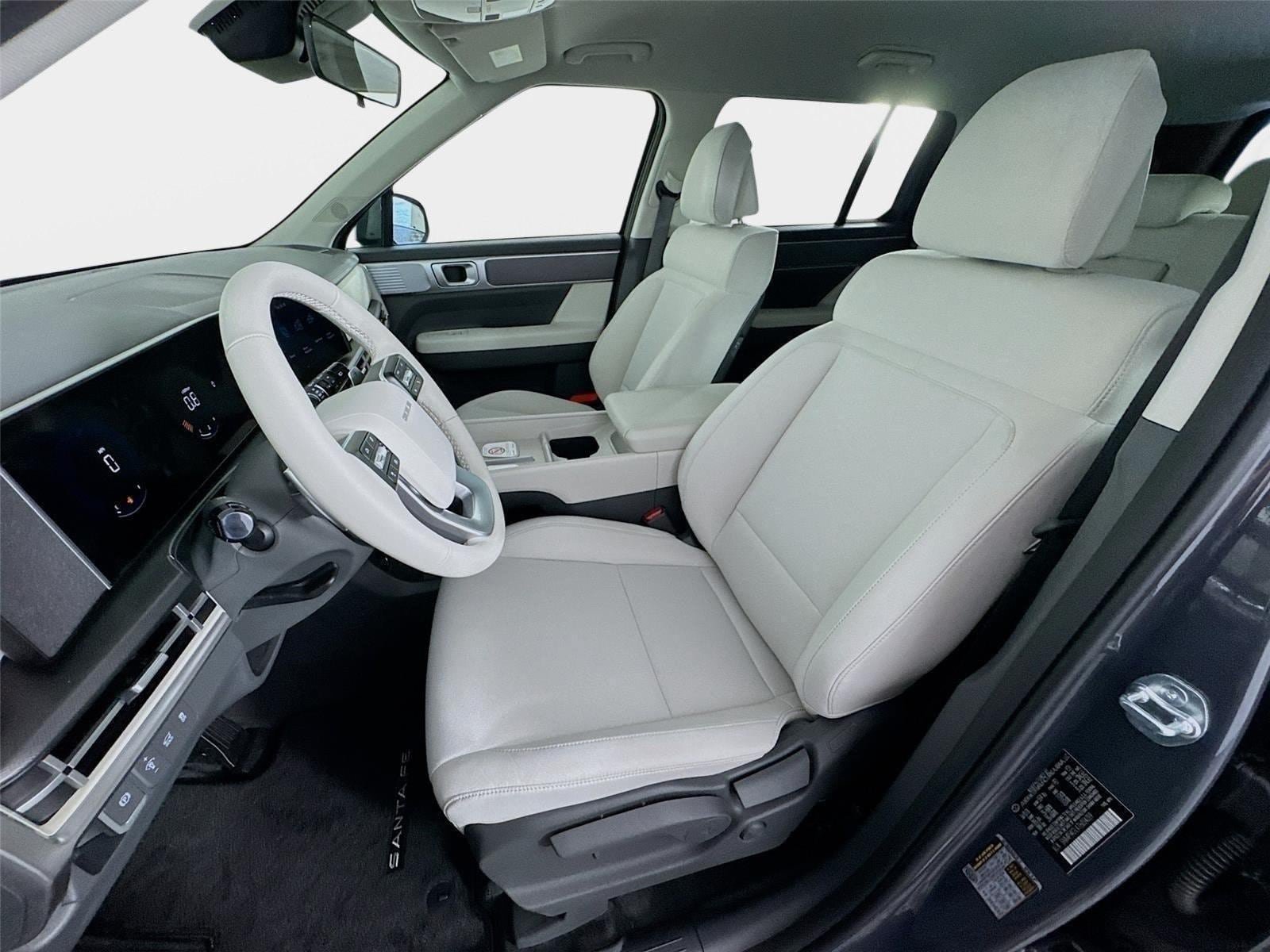 New 2026 Hyundai Santa Fe SE FWD image 11