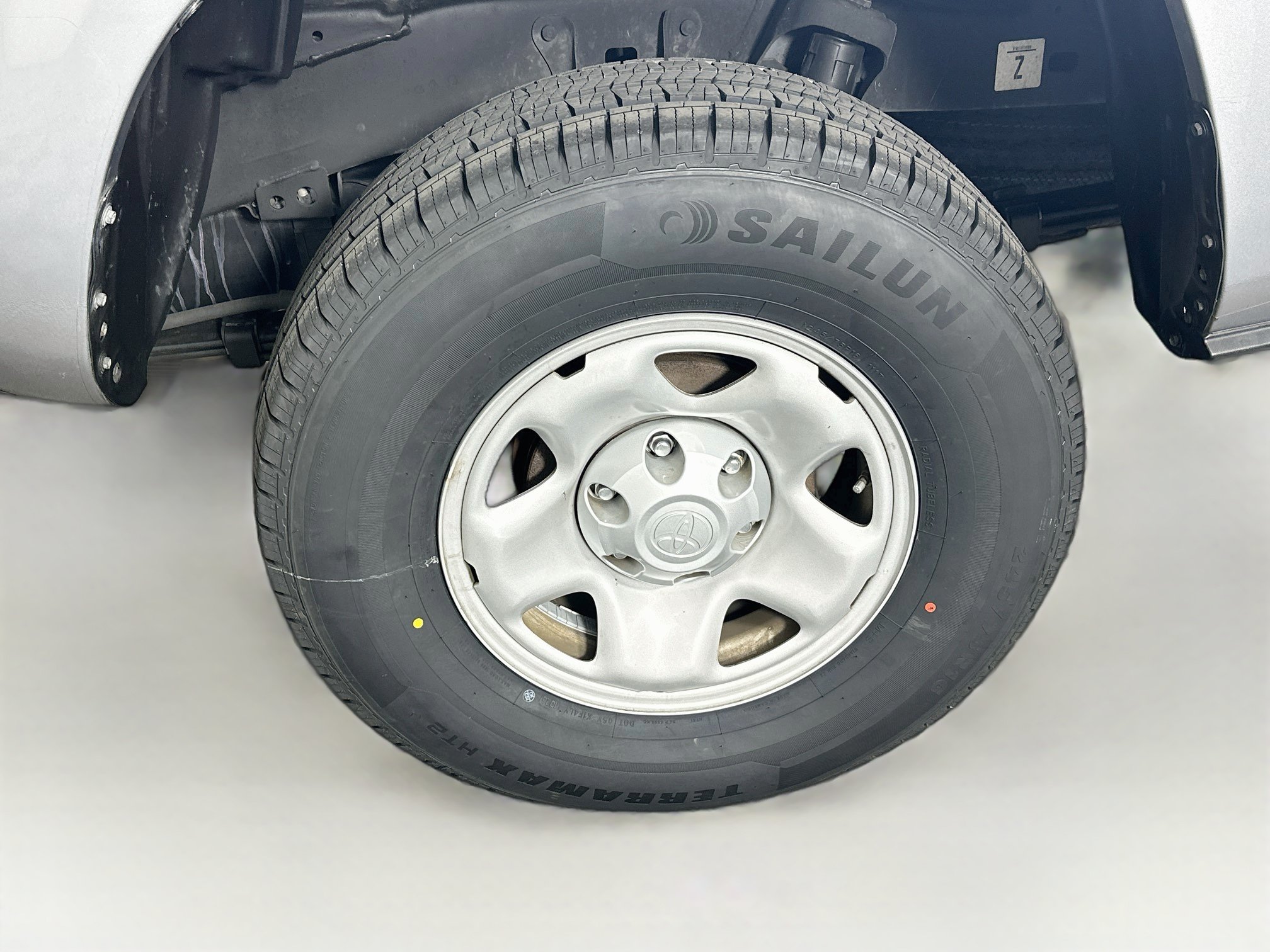 Used 2020 Toyota Tacoma SR w/ SR Convenience Package RWD image 11