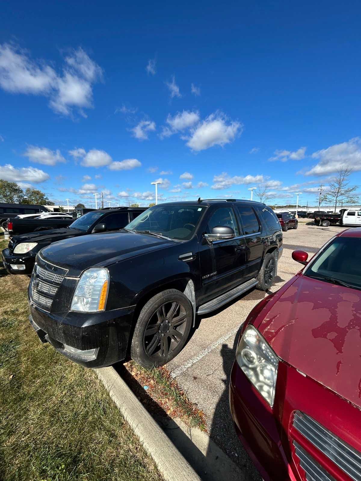 Used 2012 Cadillac Escalade Luxury