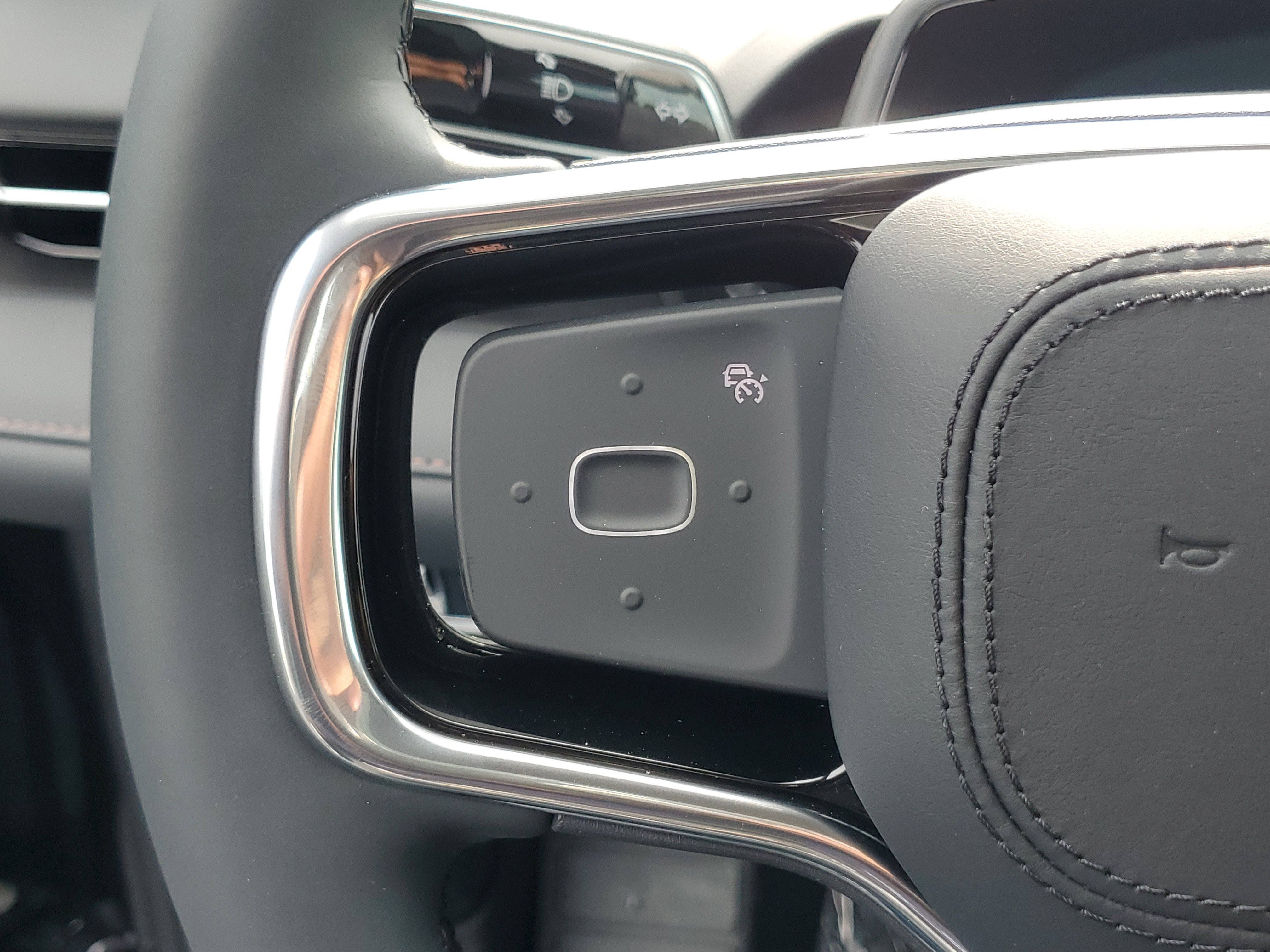 New 2026 Lincoln Nautilus Reserve AWD/4WD image 17