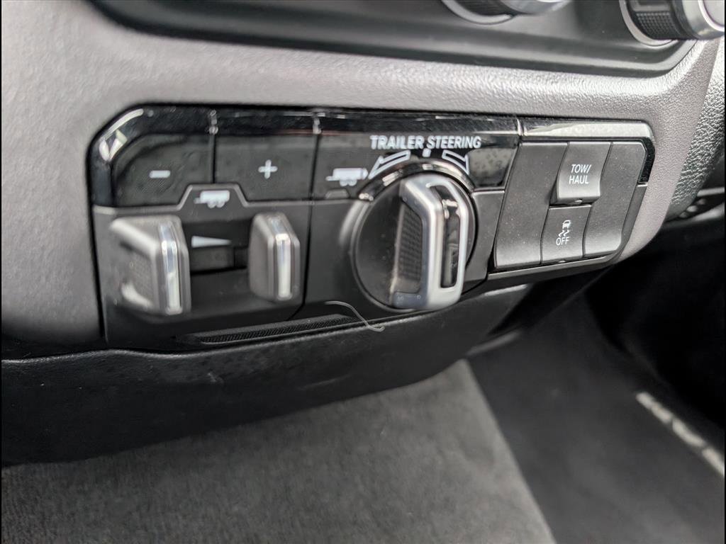 Used 2023 RAM 1500 Big Horn w/ Trailer Tow Group image 17