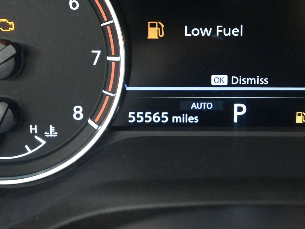 Used 2024 Nissan Rogue S image 36