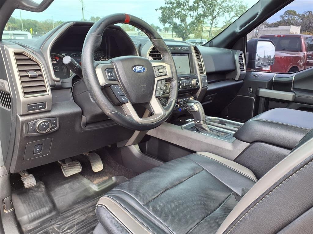 Used 2017 Ford F150 Raptor w/ Equipment Group 802A Luxury image 21