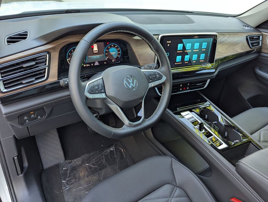 New 2026 Volkswagen Atlas SE image 9
