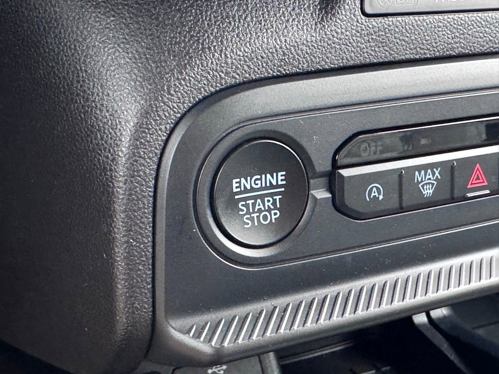 Used 2025 Ford Bronco Sport Badlands AWD/4WD image 7
