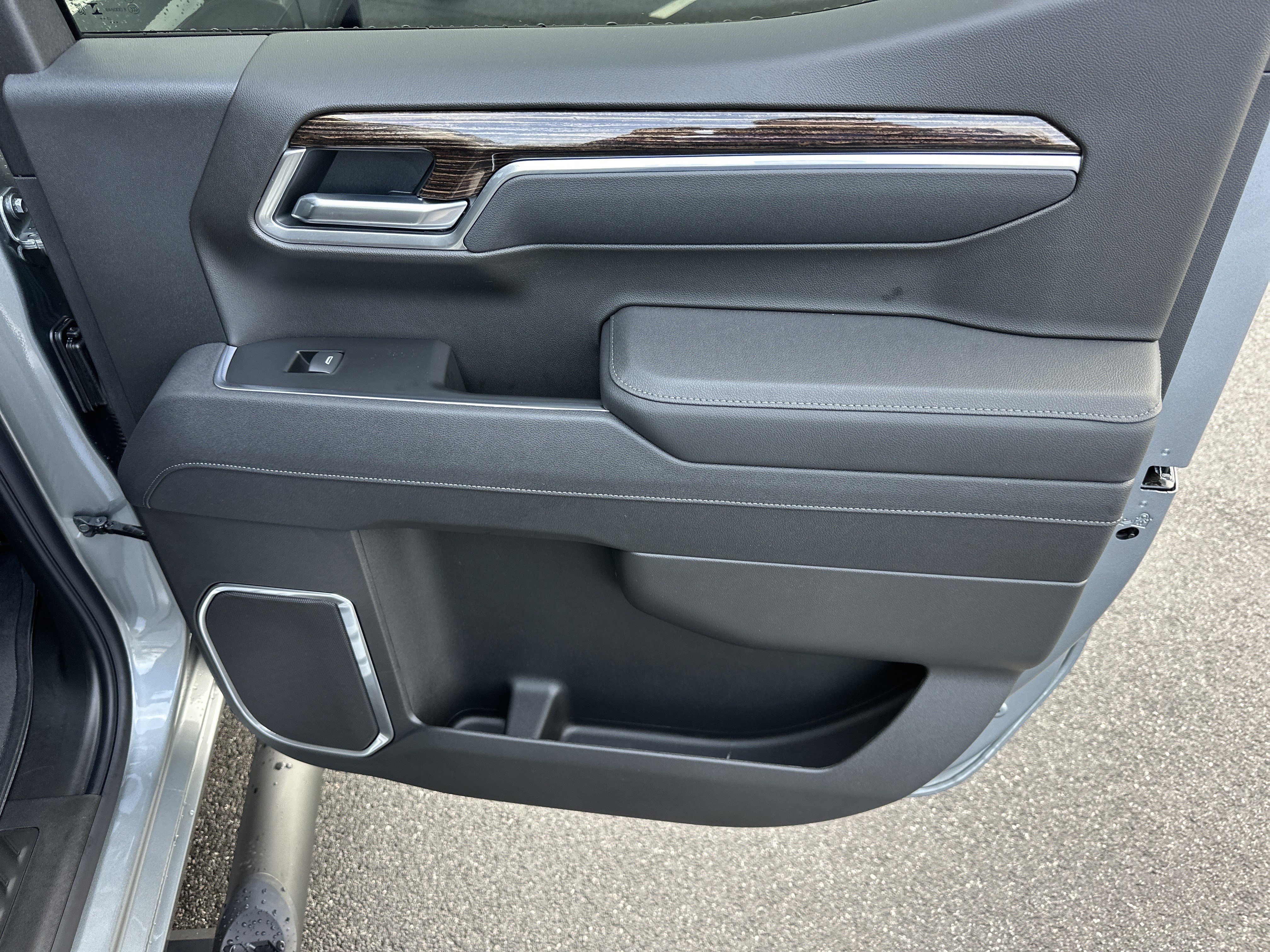 Certified 2026 GMC Sierra 1500 Elevation image 17