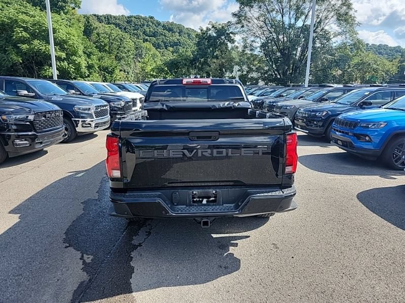 Used 2025 Chevrolet Colorado Z71 AWD/4WD image 8