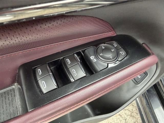 Used 2023 Cadillac CT4 V image 11