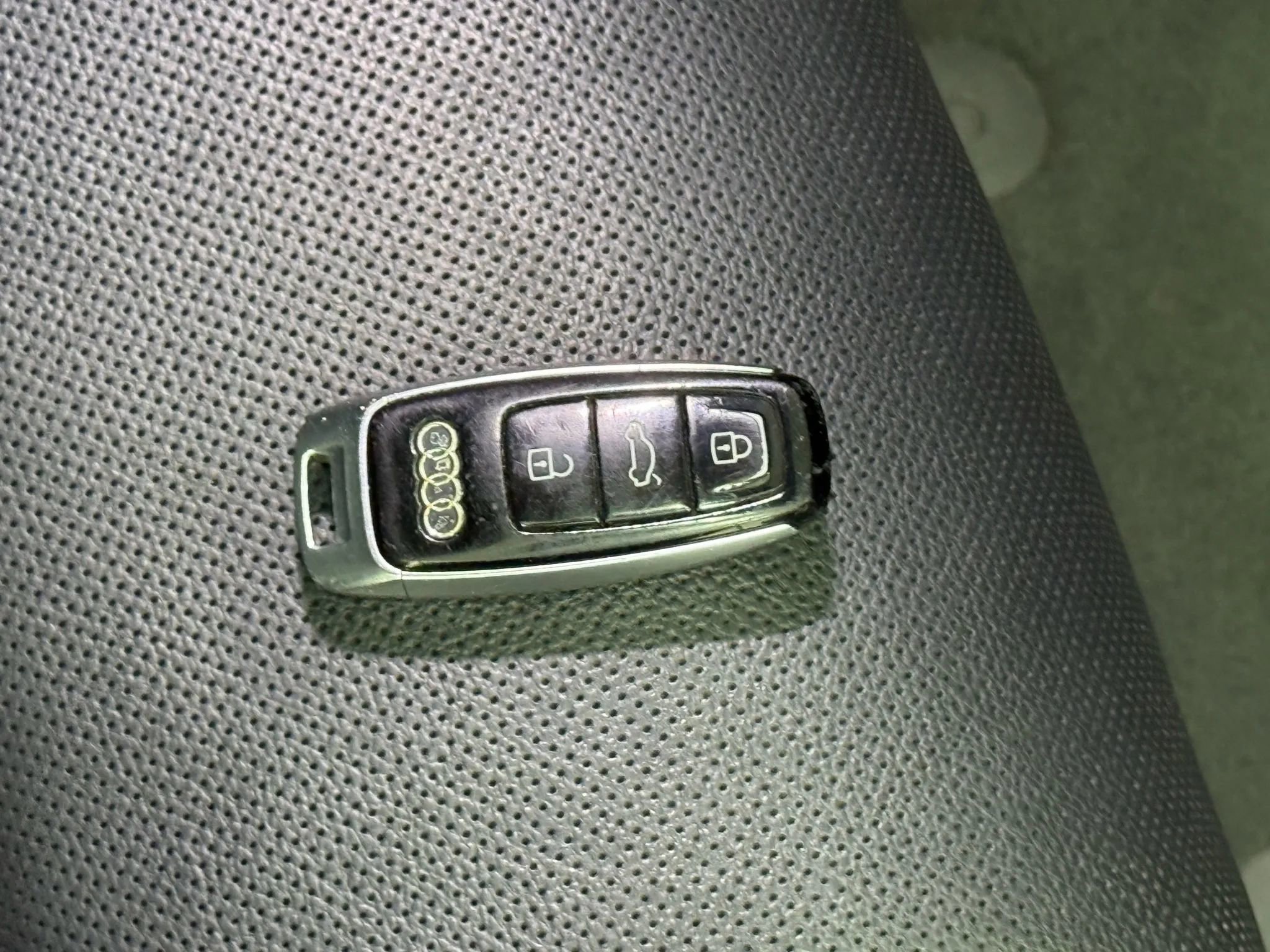 Used 2019 Audi A8 L 3.0T w/ Executive Package image 44