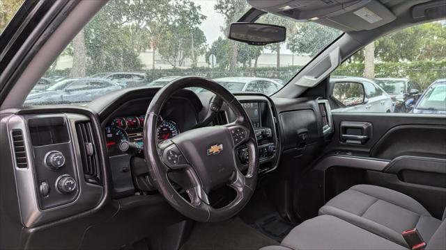 Used 2018 Chevrolet Silverado 1500 LT image 24